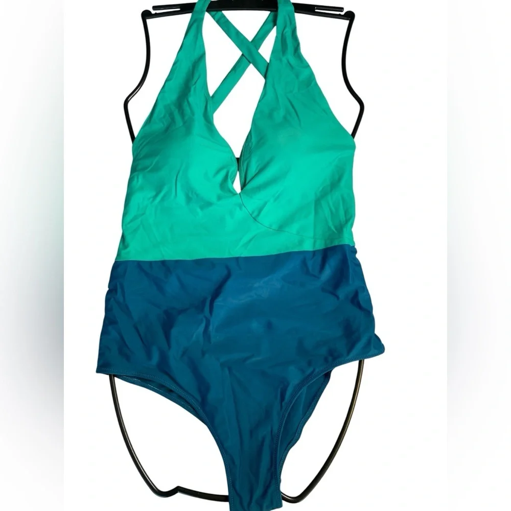 S03 Summersalt Swimsuit 10
